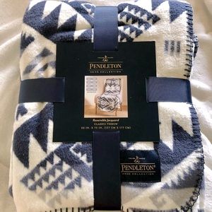 Pendleton Throw Blanket - New